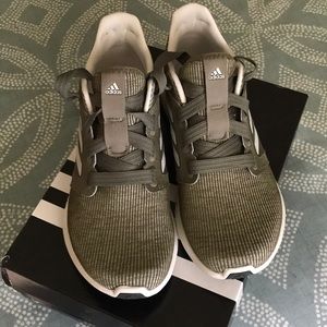 Adidas sneakers Size 8
